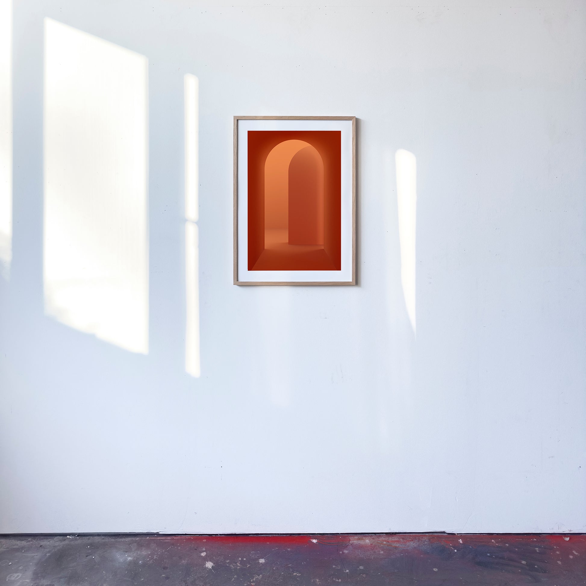Kunstdruck im Bilderrahmen im Atelier, Motiv rot monochromer Rundbogen, Titel Terra I